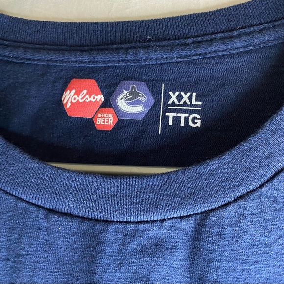 Molson Official Canada Vancouver Canucks XXL Blue T-Shirt Hockey Sports 2XL NHL - Picture 3 of 8